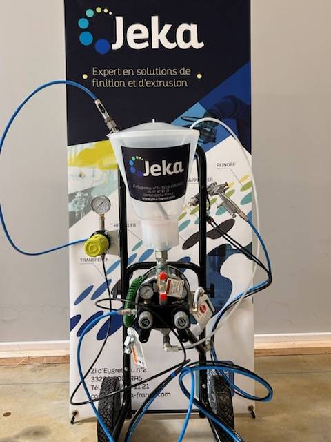 PULVERISATEUR MANUEL AGENT DEMOULANT AVEC GODET GRAVITE